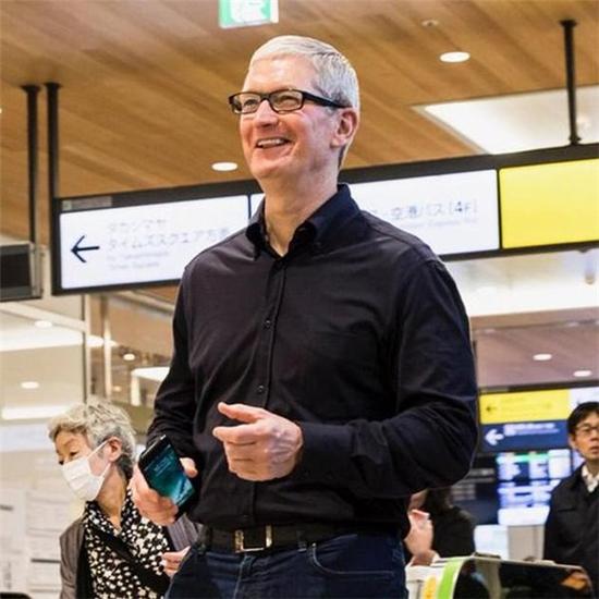苹果CEO库克：我们要用Apple Pay打造无现金社会