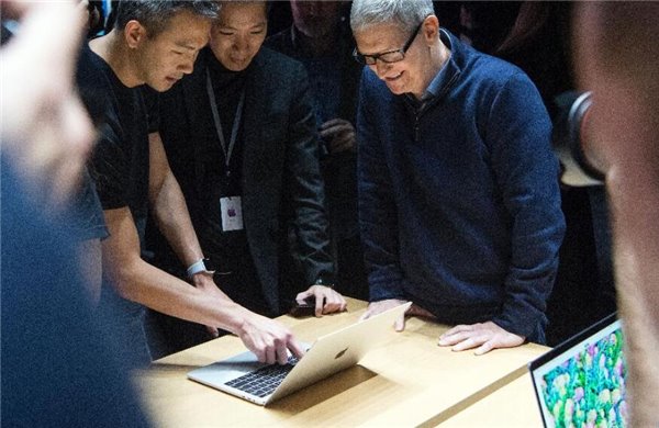 福布斯：苹果推MacBook Pro只是过渡，iPad才是未来